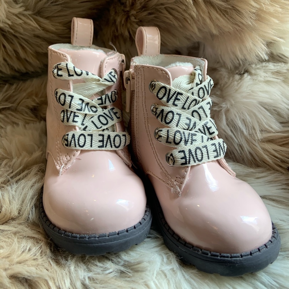 Kids winter boots